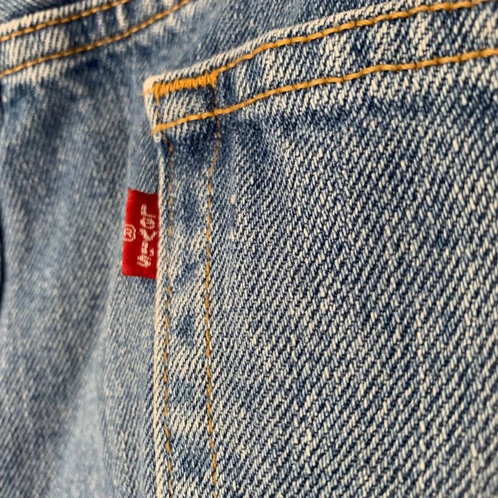 Levis 505 Regular Fit Jeans Men 44x30 Blue Medium Wash Straight Leg Denim Cotton